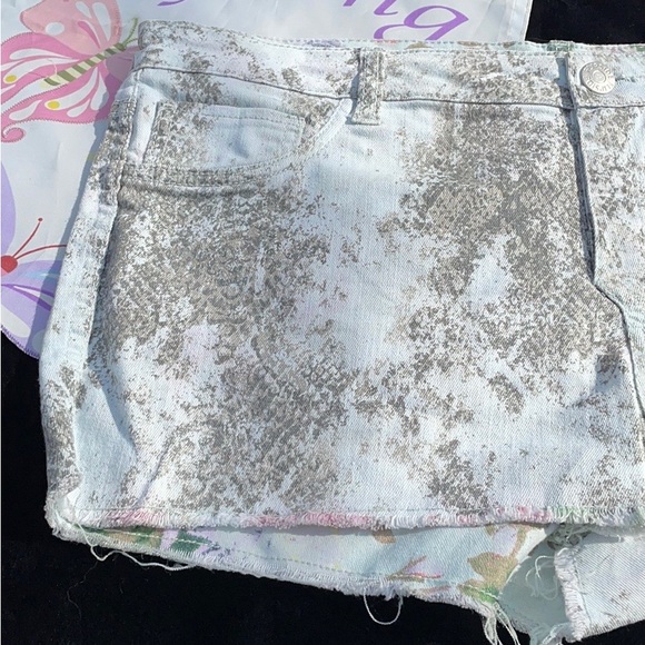 Flip Side 2 Sided Blue Jean Short Shorts Floral Gray Denim Frayed Hem Juniors 17 - Picture 9 of 16